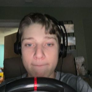 Meet your Posher, Dylan